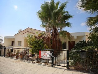 4 Bedroom Townhouse for sale in Tala, Cyprus